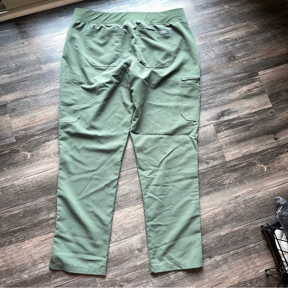 Figs Kade Cargo Moss Scrub Pants XL - Picture 5 of 5